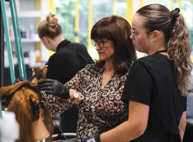 lycee-montbareil-guingamp-coiffure-39