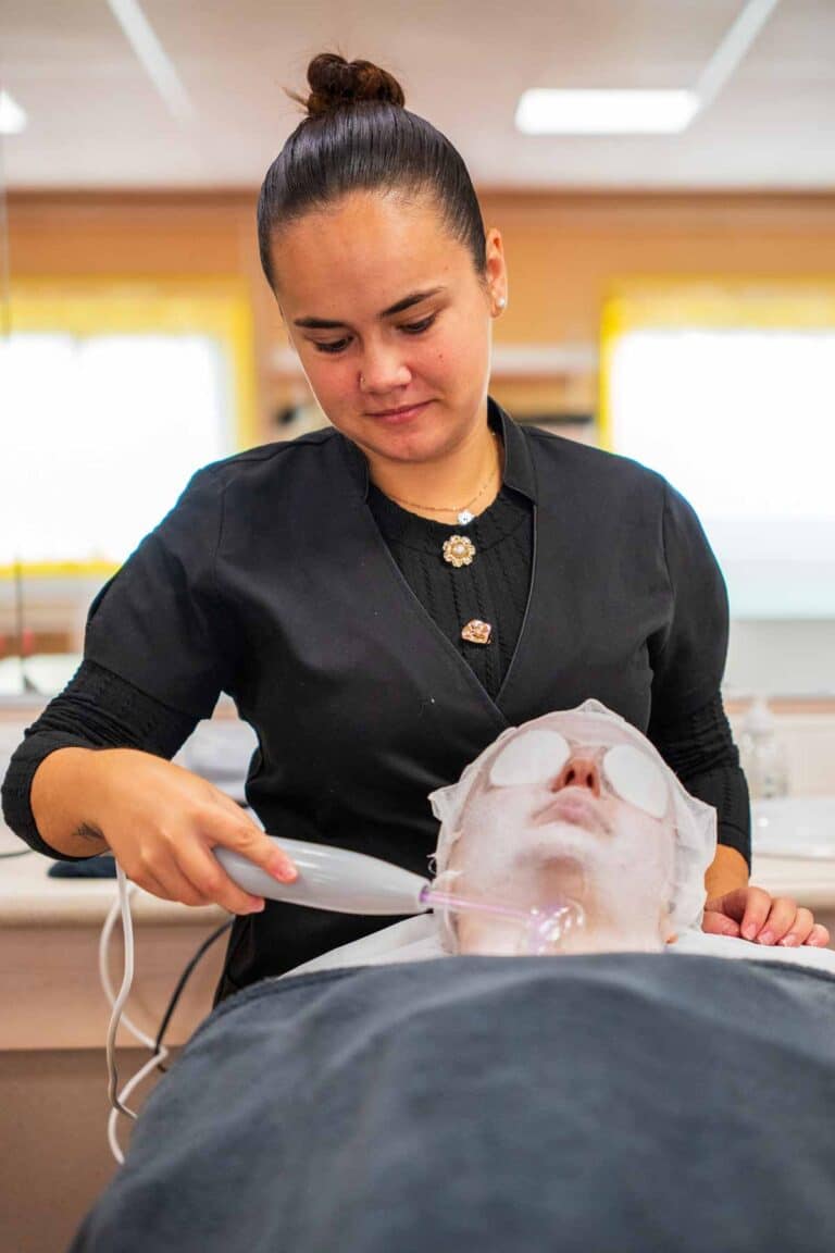 lycee-montbareil-guingamp-soin-visage-8